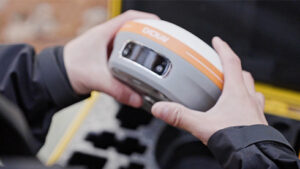 i83 gnss rtk smart antenna rugged design