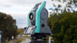Máy toàn đạc Nikon: Đánh giá hiệu suất, độ chính xác và ứng dụng Máy toàn đạc Nikon
