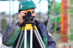 Giá máy thủy bình bao nhiêu? Các mức giá phổ biến trên thị trường hiện nay Các mức giá máy thủy bình phổ biến trên thị trường hiện nay