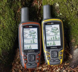 Top 5 máy GPS cầm tay độ chính xác cao được ưa chuộng nhất hiện nay Garmin GPSMAP 64s