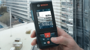 Thước đo laser Bosch có tốt không? Review 5 mẫu bán chạy nhất hiện nay Thước đo laser Bosch
