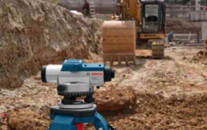 Máy thủy chuẩn là gì? Phân biệt với máy thủy bình và ứng dụng trong xây dựng Ứng dụng trong xây dựng cầu đường