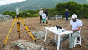 Công dụng máy toàn đạc trong trắc địa, xây dựng và đo đạc công trình Đo vẽ bản đồ địa chính