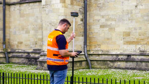 chcnav vili i100 receiver contactless surveying