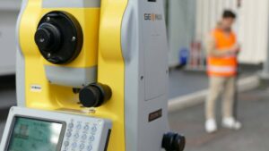 Máy toàn đạc GeoMax Zoom 10 Pro