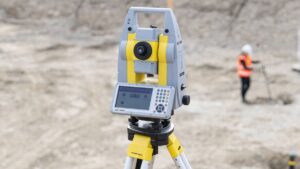 Máy toàn đạc GeoMax Zoom 95