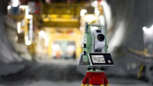 Lưu ý khi sử dụng máy toàn đạc điện tử